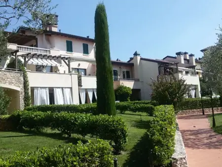 Wohnung mit Terrasse, Appartement 4 personnes à Peschiera del Garda - Photo 28