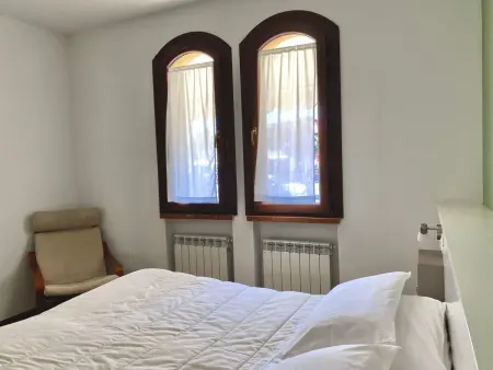 Gemütliche Drei-Zimmer-Wohnung mit Garten, Appartement 6 personnes à Sirmione - Photo 2