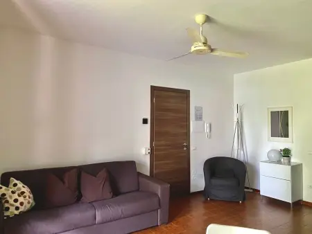Gemütliche Drei-Zimmer-Wohnung mit Garten, Appartement 6 personnes à Sirmione - Photo 7