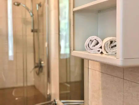 Gemütliche Zweizimmerwohnung mit Balkon, Appartement 4 personnes à Sirmione - Photo 3