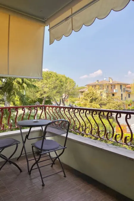 Gemütliche Zweizimmerwohnung mit Balkon, Appartement 4 personnes à Sirmione - Photo 9