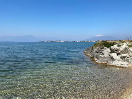 Gemütliche Zweizimmerwohnung mit Garten, Appartement 4 personnes à Sirmione - Photo 18