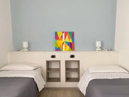 Gemütliche Drei-Zimmer-Wohnung mit Balkon, Appartement 6 personnes à Sirmione - Photo 5