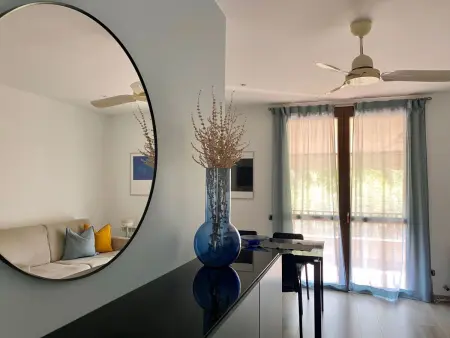 Gemütliche Drei-Zimmer-Wohnung mit Balkon, Appartement 6 personnes à Sirmione - Photo 10