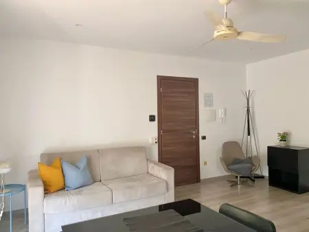 Gemütliche Drei-Zimmer-Wohnung mit Balkon, Appartement 6 personnes à Sirmione - Photo 11