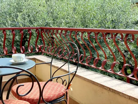 Gemütliche Drei-Zimmer-Wohnung mit Balkon, Appartement 6 personnes à Sirmione - Photo 20