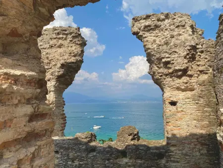 Gemütliche Drei-Zimmer-Wohnung mit Balkon, Appartement 6 personnes à Sirmione - Photo 26