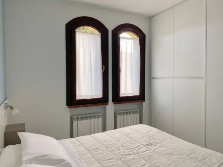 Gemütliche Dreizimmerwohnung mit Balkon, Appartement 6 personnes à Sirmione - Photo 3