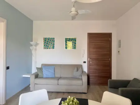 Gemütliche Dreizimmerwohnung mit Balkon, Appartement 6 personnes à Sirmione - Photo 13