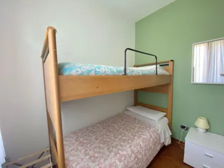 Gemütliche Drei-Zimmer-Wohnung mit Garten, Appartement 6 personnes à Sirmione - Photo 4