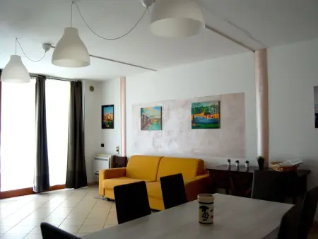 San Martino' Wohnung mit privater Terrasse, Appartement 7 personnes à Desenzano - Photo 3