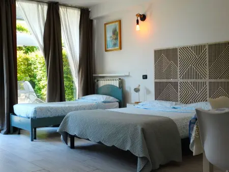 Ein-Zimmer-Wohnung 'Italien' mit Terrasse, Appartement 4 personnes à Desenzano - Photo 3