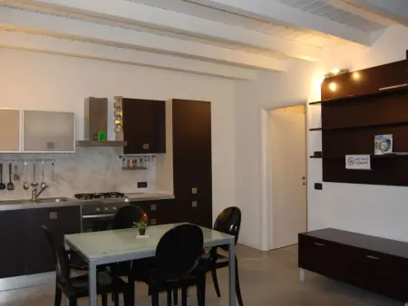 Wohnung 'Garda' mit Terrasse, Appartement 4 personnes à Desenzano - Photo 2