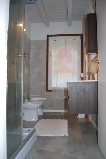 Wohnung 'Garda' mit Terrasse, Appartement 4 personnes à Desenzano - Photo 5