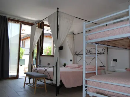 Ein-Zimmer-Wohnung 'Romantica' mit Terrasse, Appartement 4 personnes à Desenzano - Photo 2