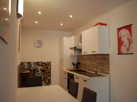 Ein-Zimmer-Wohnung 'Romantica' mit Terrasse, Appartement 4 personnes à Desenzano - Photo 6