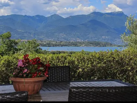 Wohnung mit Seeblick in Villa Elena, Appartement 6 personnes à Manerba - Photo 1