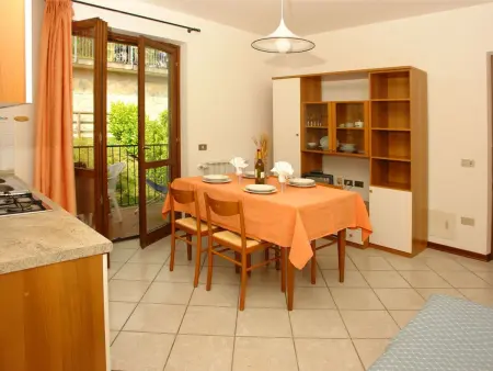 Zweizimmerwohnung mit Balkon ohne Seeblick, Appartement 4 personnes à Manerba - Photo 10