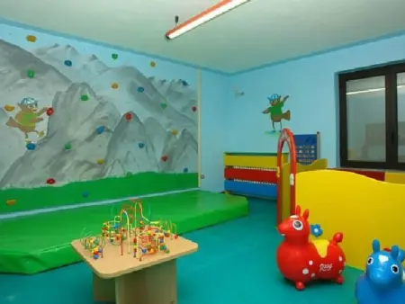 Zweizimmerwohnung mit Balkon ohne Seeblick, Appartement 4 personnes à Manerba - Photo 16
