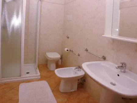 Zweizimmerwohnung mit Seeblick, Appartement 4 personnes à Manerba - Photo 9
