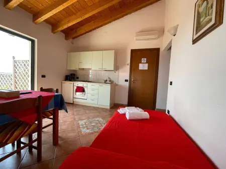 Wohnung in Solarolo mit privatem Parkplatz, Appartement 3 personnes à Manerba - Photo 37