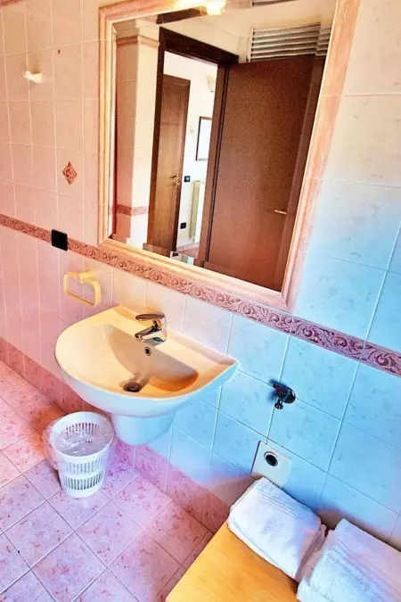Angenehme Wohnung in Solarolo mit Parkplatz, Appartement 4 personnes à Manerba - Photo 1