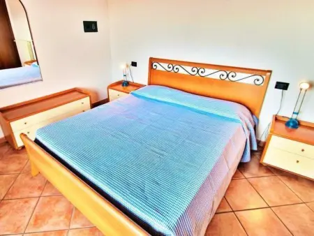 Wohnung in Solarolo mit privatem Parkplatz, Appartement 4 personnes à Manerba - Photo 1