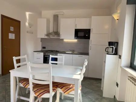 Wohnung in Solarolo mit privatem Parkplatz, Appartement 4 personnes à Manerba - Photo 42