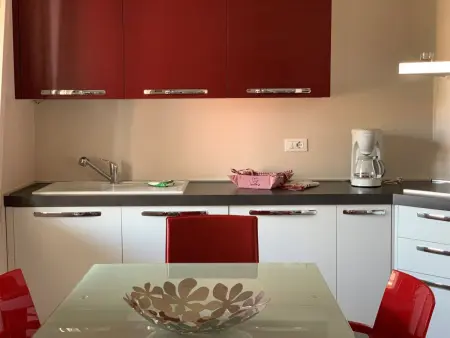 Wohnung Dependance mit Gemeinschaftspool, Appartement 5 personnes à Manerba - Photo 2