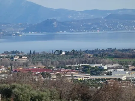 Villa Paradiso, 200 m² Ferienhaus, Maison 6 personnes à Manerba - Photo 2