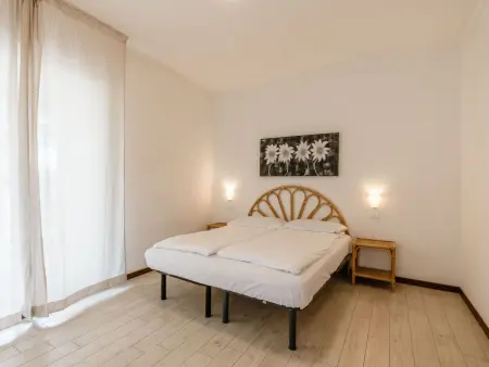 Dreizimmerwohnung in Villa eine Ebene, Appartement 6 personnes à Manerba - Photo 9