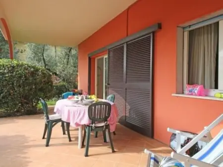 Dreizimmerwohnung in Villa eine Ebene, Appartement 6 personnes à Manerba - Photo 17