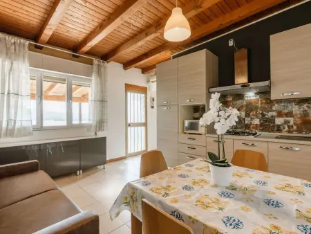 Zwei-Zimmer-Appartement in Villaggio Sanghen, Appartement 4 personnes à Manerba - Photo 4