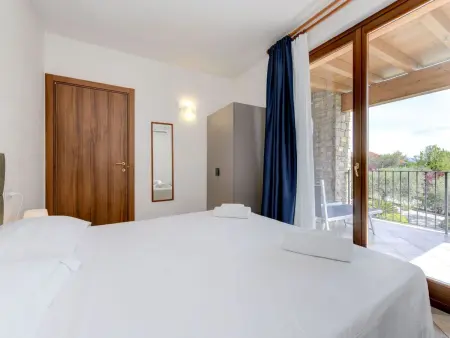 Wohnung mit Balkon, Schwimmbad und Seeblick, Appartement 6 personnes à Moniga del Garda - Photo 23