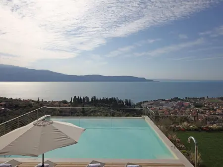 Exklusive Villa Agave mit Seeblick und privatem Pool - Photo 20