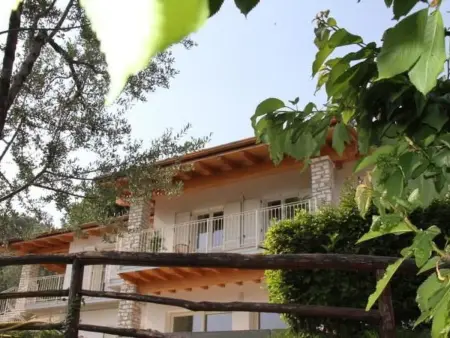 'Villa degli Ulivi, Maison 4 personnes à Toscolano - Photo 3