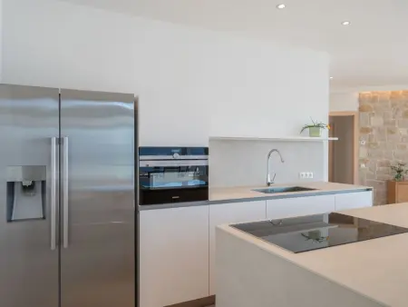 Alleinstehende Villa mit Pool und Traumaussicht, Maison 8 personnes à Brenzone - Photo 17