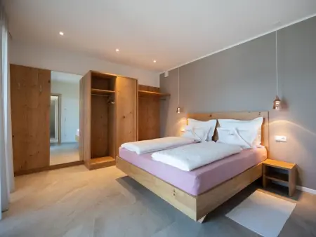 Alleinstehende Villa mit Pool und Traumaussicht, Maison 8 personnes à Brenzone - Photo 19
