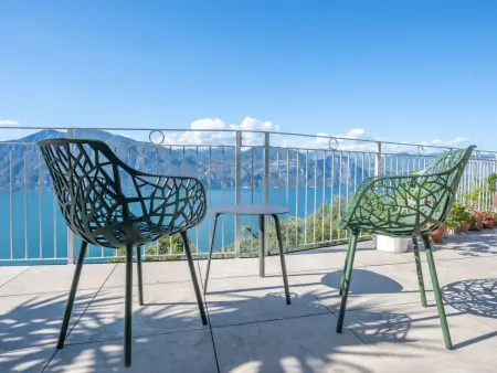 Alleinstehende Villa mit Pool und Traumaussicht, Maison 8 personnes à Brenzone - Photo 31