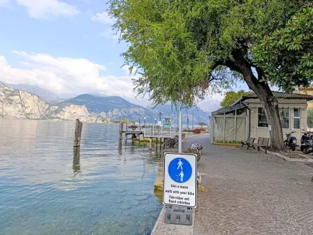 Alleinstehende Villa mit Pool und Traumaussicht, Maison 8 personnes à Brenzone - Photo 71