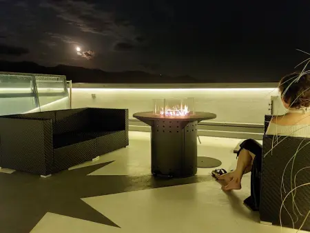 Wunderschönes Ferienhaus mit Pool und 360° Blick - Photo 9