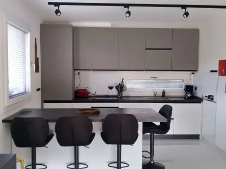 Wunderschönes Ferienhaus mit Pool und 360° Blick - Photo 14