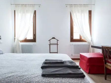 Wohnung mit Waschmaschine und Geschirrspüler, Appartement 4 personnes à Venise - Photo 5