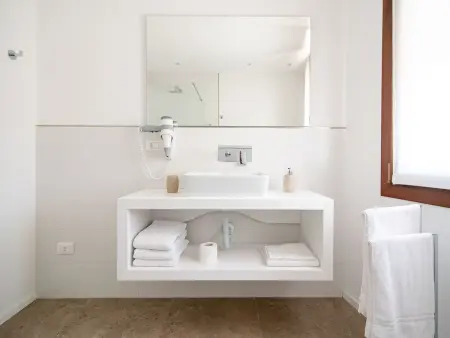 Einzimmerwohnung mit Balkon und Frühstück, Appartement 3 personnes à Rosolina Mare - Photo 9