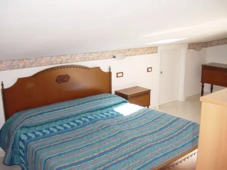 'Appartement trilo 3, Appartement 6 personnes à Riccione - Photo 9
