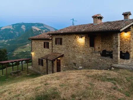 Ca Quattrocchi, Marcheholiday, Maison 13 personnes à Apecchio - Photo 14