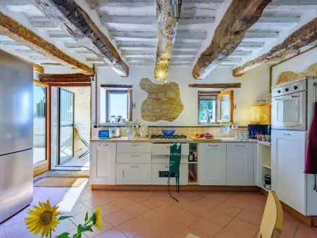Casa Felicità, Marche Ferienhäuser, Maison 8 personnes à Cessapalombo - Photo 5