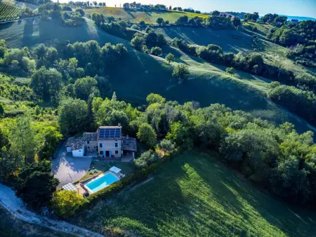 Casa Felicità, Marche Ferienhäuser, Maison 8 personnes à Cessapalombo - Photo 12