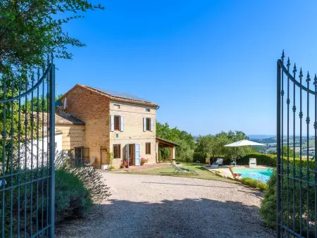 Casa Felicità, Marche Ferienhäuser, Maison 8 personnes à Cessapalombo - Photo 43