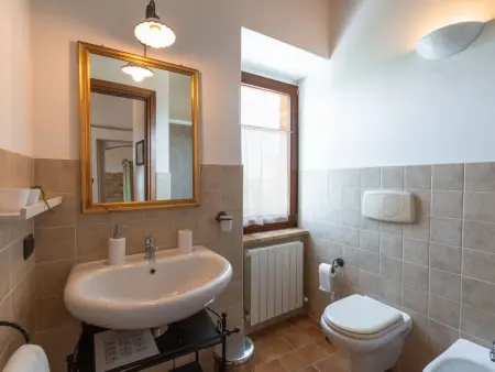 Villa mit privatem Pool und Wellnessbereich, Maison 12 personnes à Cessapalombo - Photo 28